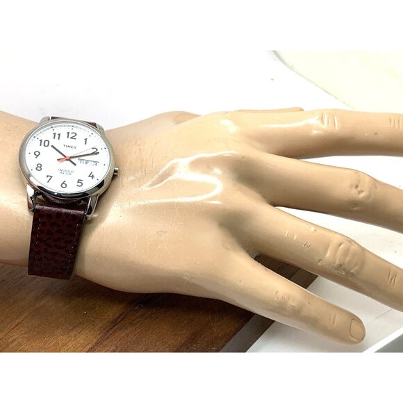 Timex Men's Watch T20041 Quartz Indiglo White Dial Day Date Leather Strap 35mm - Picture 4 of 14